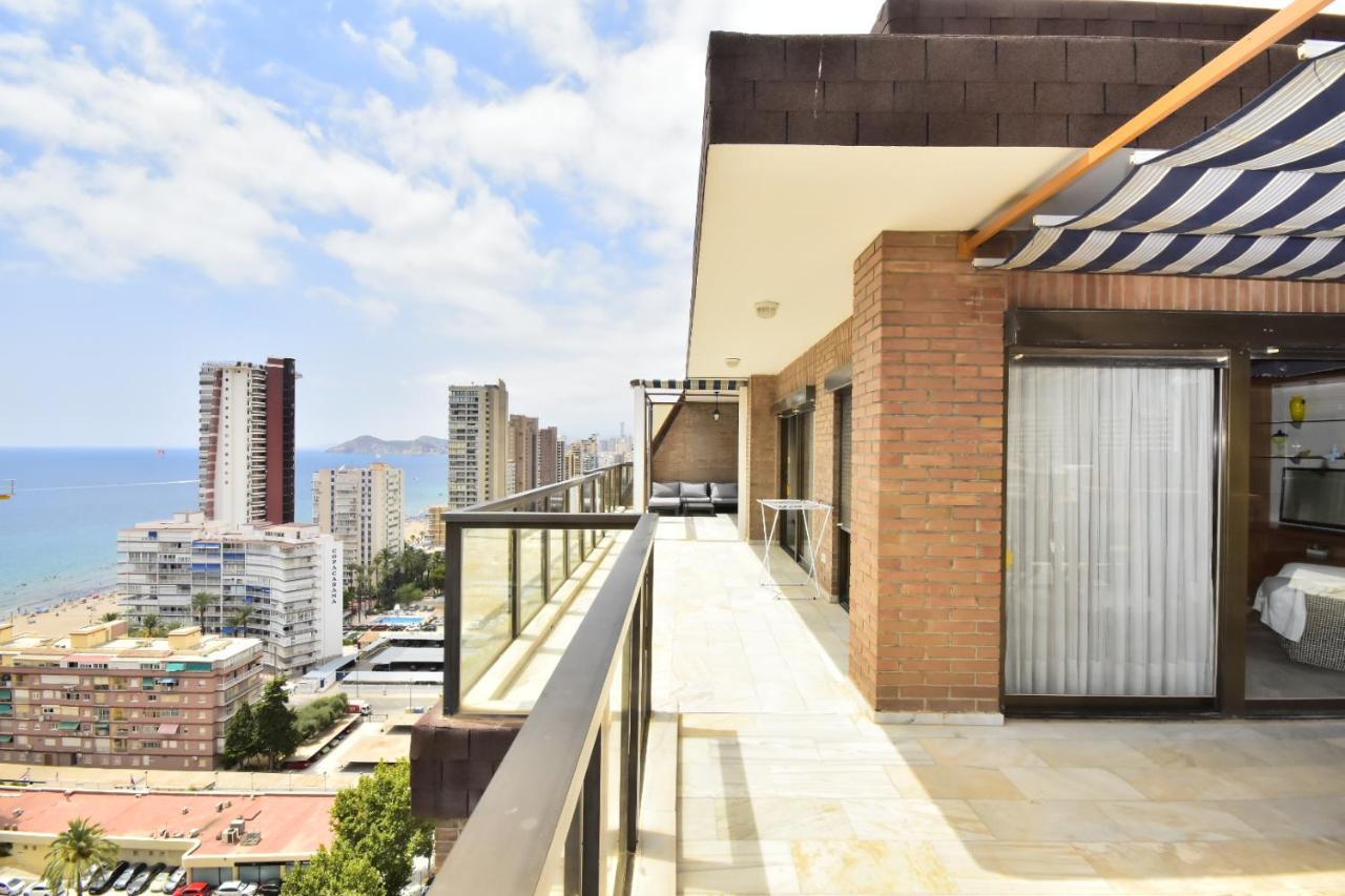 Atico Con Gran Terraza Apartment Benidorm Luaran gambar